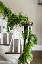 Load image into Gallery viewer, Western Red Cedar Garland 20'