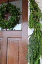 Load image into Gallery viewer, Western Red Cedar Garland 20'