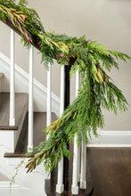 Load image into Gallery viewer, Leucodendron + Sapphire Garland